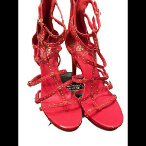 😎❤️ESTATE SALE Red Strappy Studded Platform Stiletto Buckles Size 5 1/2